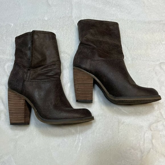 Sbicca Shoes - Sbicca Vintage Collection Chord Fold Over Ankle Boots